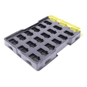 Kunststoff-Verpackung bzw. Kunststofftrays für den Ein- und Mehrwegeinsatz.
