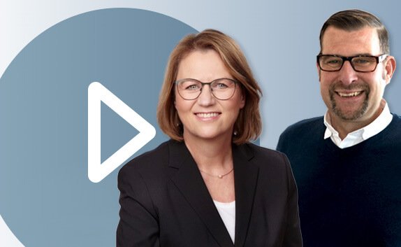 Unsere Verpackungsexperten, die auf Messen Vorträge halten.