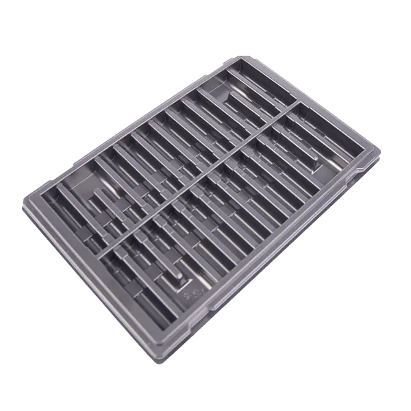 Kunststoff-Verpackung bzw. Kunststofftrays für den Ein- und Mehrwegeinsatz.
