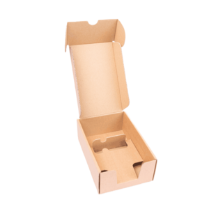 Individuelle Verpackungsentwicklung für nachhaltige Wellpappe-Stanzverpackungen mit mehreren Inlays für diverse Produktaufnahmen.
