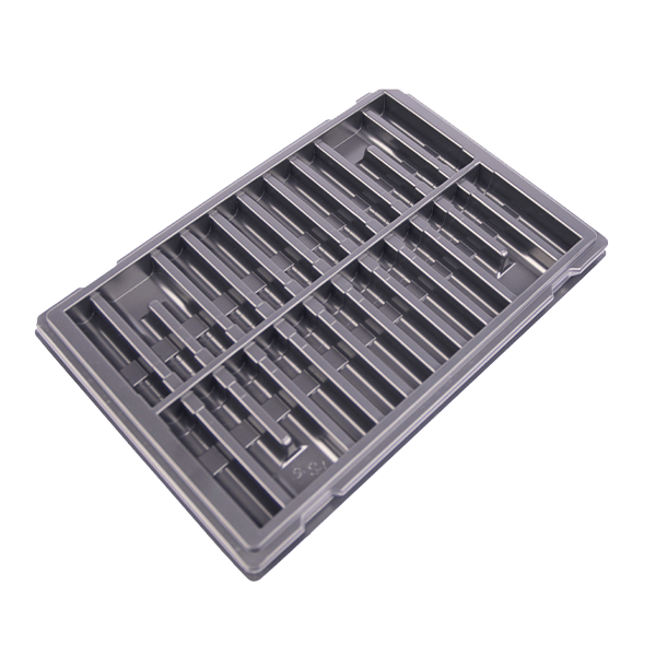 Kunststoff-Verpackung bzw. Kunststofftrays für den Ein- und Mehrwegeinsatz.