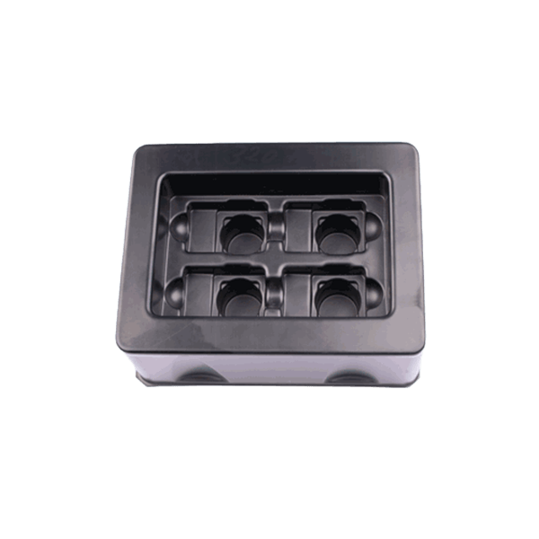 Kunststoff-Verpackung bzw. Kunststofftrays für den Ein- und Mehrwegeinsatz.